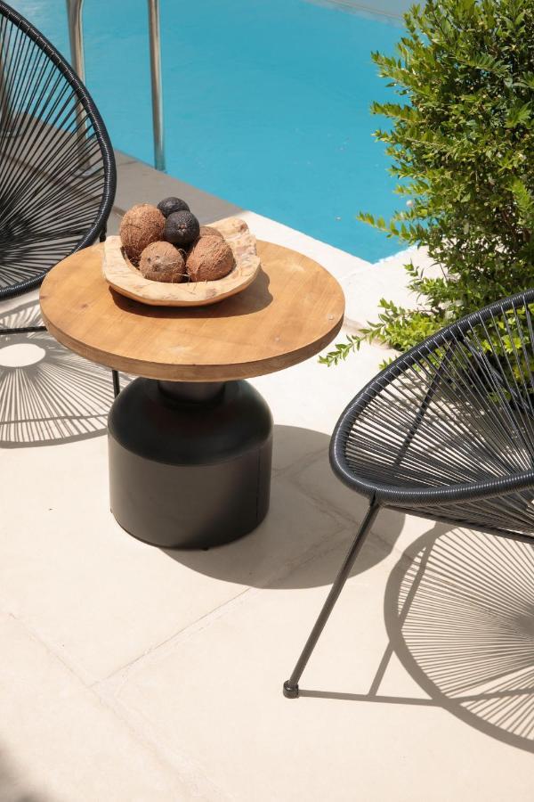 Majo Suites Hotel Αγία Άννα Εξωτερικό φωτογραφία